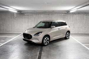 Vehicle image SUZUKI Swift 1.2 Compact Top Hybrid