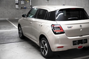 Vehicle image SUZUKI Swift 1.2 Compact Top Hybrid