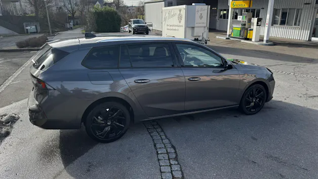 Opel Astra Sports Tourer 1.2 T 130 Swiss Plus
