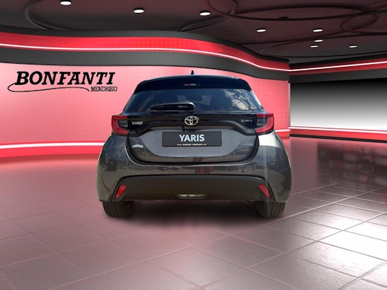 Vehicle image 7