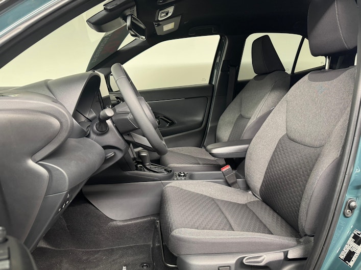 Vehicle image TOYOTA YARIS CROSS