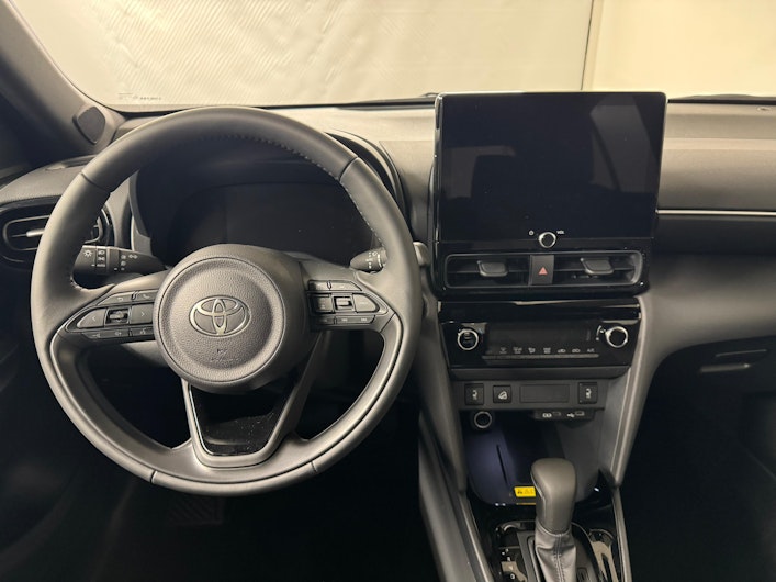 Vehicle image TOYOTA YARIS CROSS