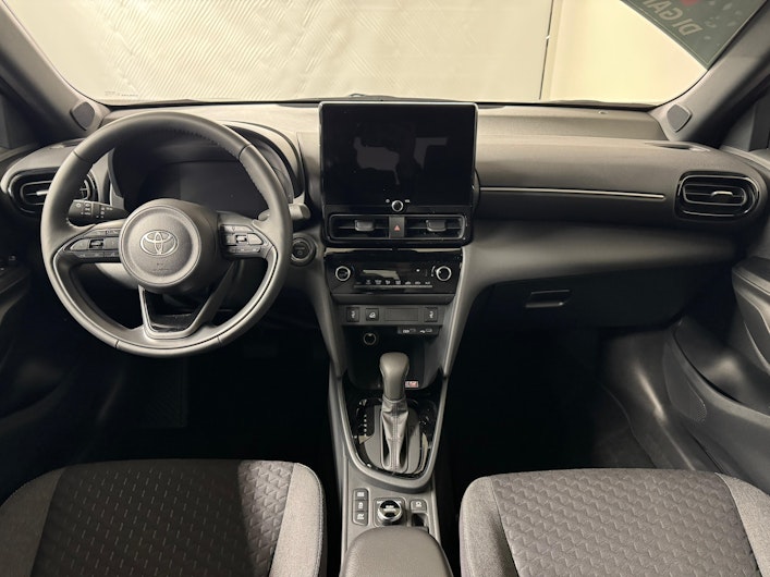 Vehicle image TOYOTA YARIS CROSS