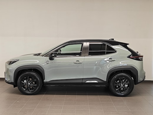 TOYOTA Yaris Cross 1.5 VVT-i HSD Premium AWD-i 2