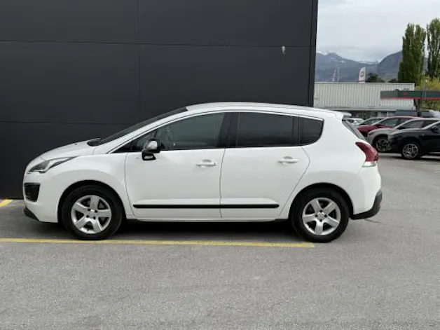 Peugeot 3008 HYbrid4 2.0 HDI Low