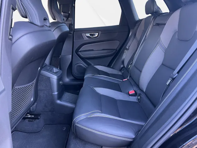 Volvo XC60 2.0 T6 TE Plus Dark eAWD