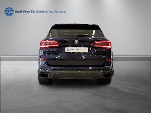 Vehicle image BMW X5 45e xDrive SAG