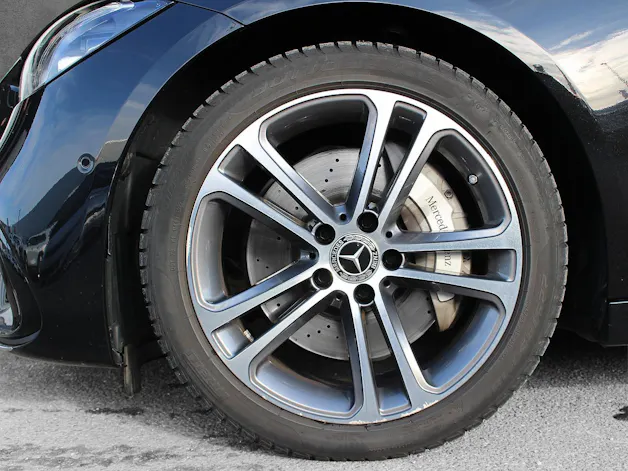 Mercedes-Benz C 220 d AMG Line 4Matic Kombi