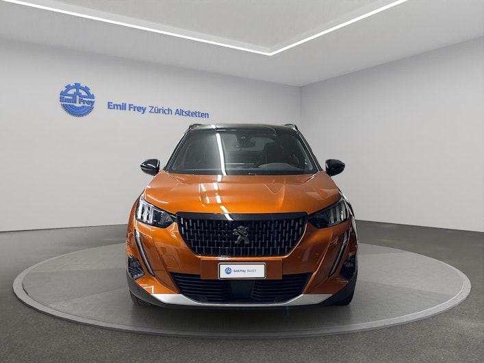 Vehicle image PEUGEOT 2008