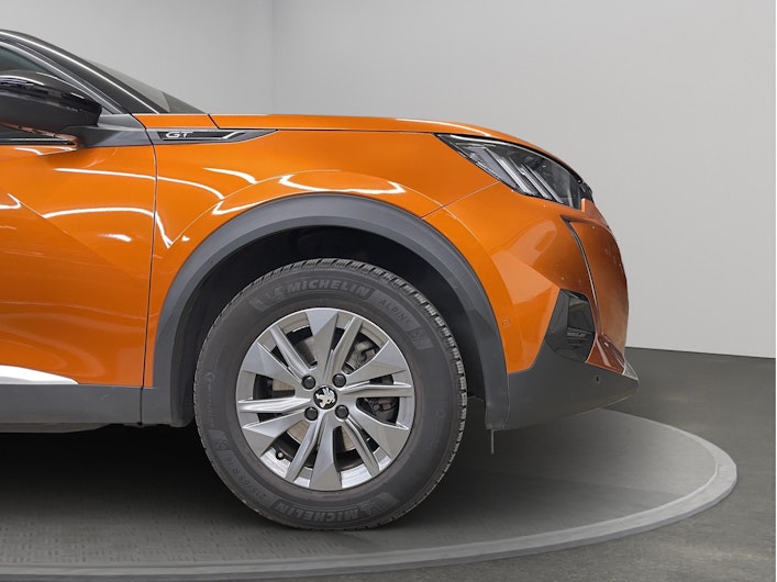 Vehicle image PEUGEOT 2008