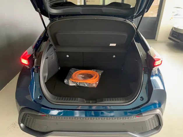 Toyota C-HR 2.0 PHEV Swiss Edition