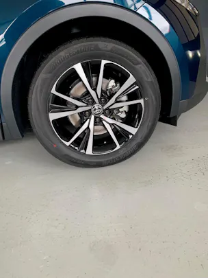 Toyota C-HR 2.0 PHEV Swiss Edition