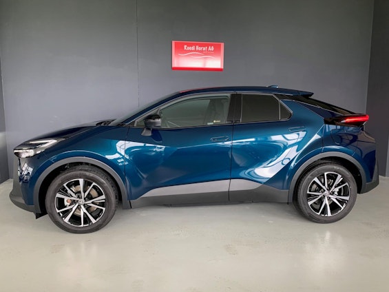 Vehicle image 8 Vehicle image 8