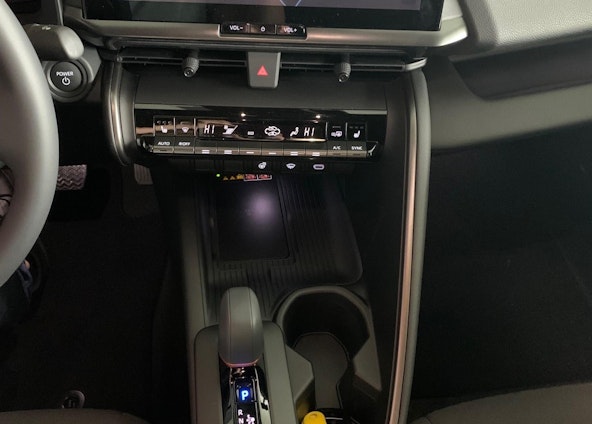 Vehicle image 3 Vehicle image 3