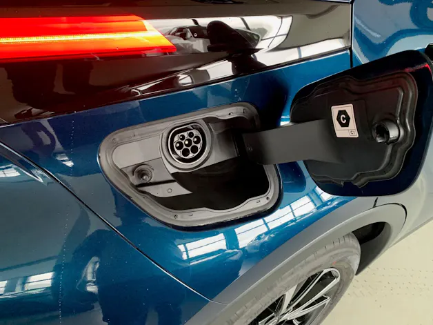 Toyota C-HR 2.0 PHEV Swiss Edition