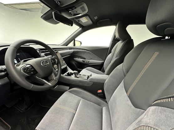 Vehicle image 7 Vehicle image 7