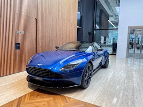 Vehicle image ASTON MARTIN DB11 Coupé 4.0 V8 Bi-Turbo