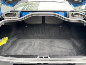 https://vehicle.imgix.net/3868475/1d8aa343-0d21-4bf3-a20c-1f23a8281743.jpg