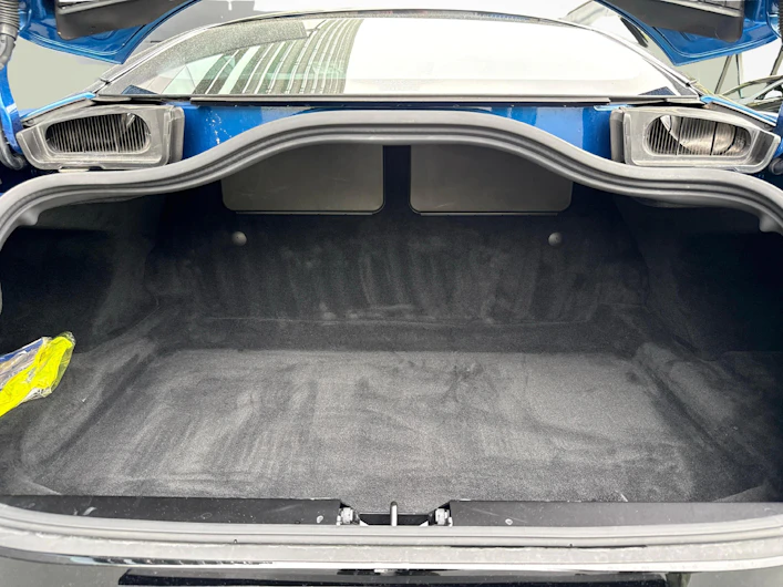Fahrzeugbild ASTON MARTIN DB11