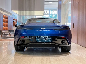 Vehicle image ASTON MARTIN DB11 Coupé 4.0 V8 Bi-Turbo