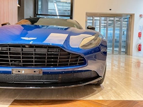 Vehicle image ASTON MARTIN DB11 Coupé 4.0 V8 Bi-Turbo