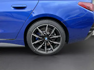 BMW i4 M50