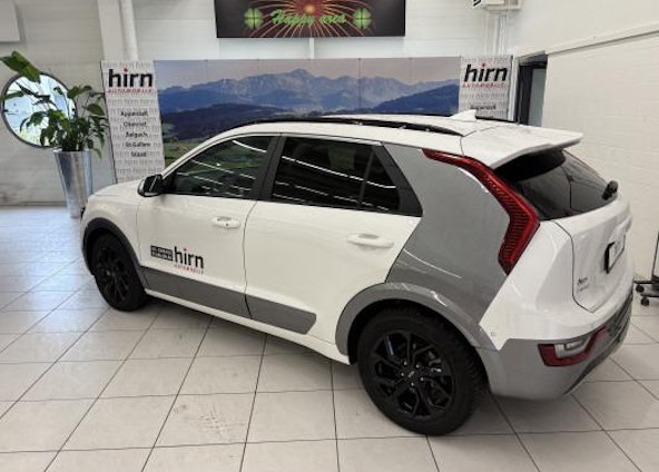 Vehicle image 2 Vehicle image 2