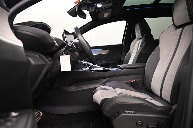 Vehicle image PEUGEOT 3008