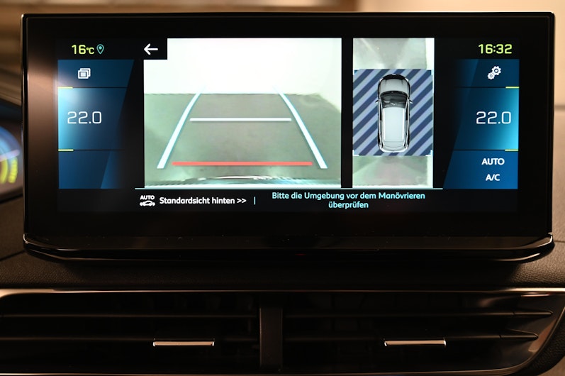 Vehicle image PEUGEOT 3008