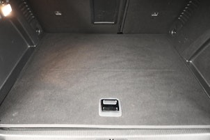 Vehicle image PEUGEOT 3008 1.6 Plug-in Hybrid4 GT Pack