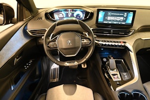 Vehicle image PEUGEOT 3008 1.6 Plug-in Hybrid4 GT Pack