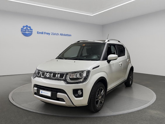 First vehicle image