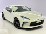 First vehicle image