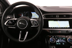 Vehicle image JAGUAR I-Pace EV400 HSE AWD