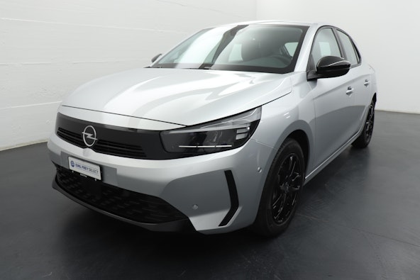First vehicle image