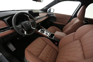 Vehicle image MITSUBISHI Outlander 2.4 PHEV Instyle+ 4x4