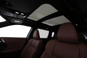 Vehicle image MITSUBISHI Outlander 2.4 PHEV Instyle+ 4x4