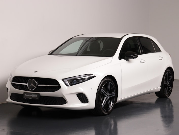 Vehicle image MERCEDES-BENZ A 180