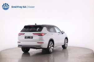 Vehicle image MITSUBISHI Outlander 2.4 PHEV Instyle+ 4x4