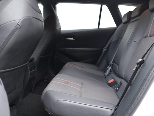 TOYOTA Corolla Touring Sports 2.0 HSD GR-S 3