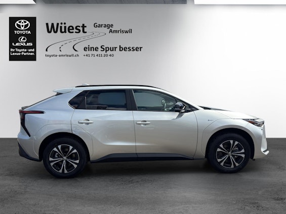 Vehicle image 5 Vehicle image 5