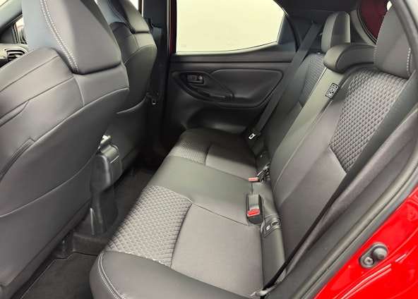 Vehicle image 5 Vehicle image 5