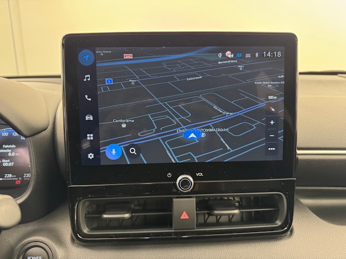 Vehicle image TOYOTA YARIS