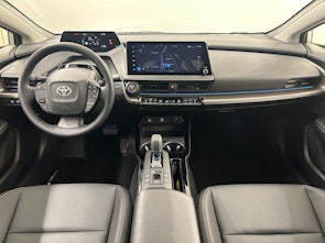 Vehicle image TOYOTA Prius 2.0 Plug-In-Hybrid Premium