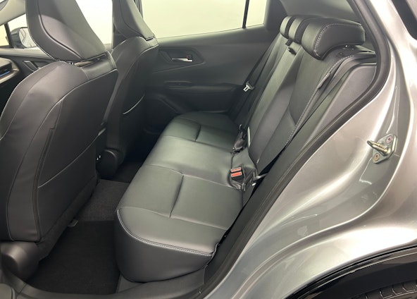 Vehicle image 5 Vehicle image 5