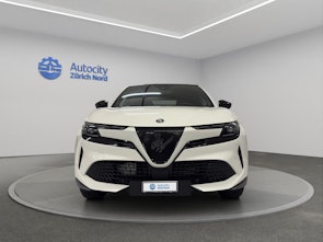 Vehicle image ALFA ROMEO Junior 1.2 Ibrida Q4