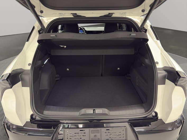 Vehicle image ALFA ROMEO JUNIOR