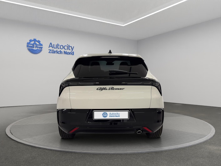 Vehicle image ALFA ROMEO JUNIOR