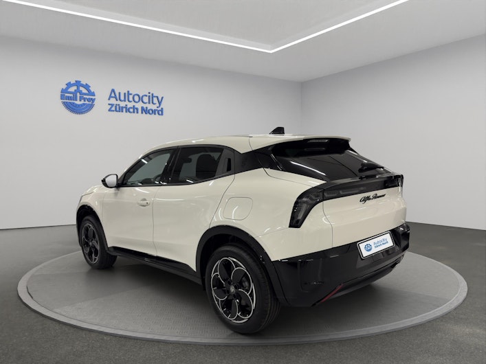 Vehicle image ALFA ROMEO JUNIOR