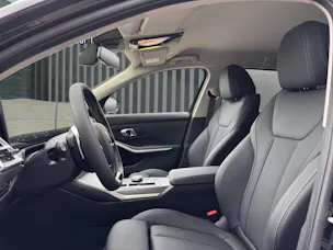BMW 320d xDrive Touring
